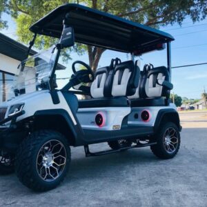 Front angle of 2025 Evolution D5-Maverick 4 Plus white electric golf cart