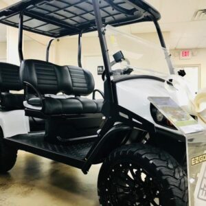 Dashboard of 2025 E-Z-GO Liberty ELiTE Lithium Bright White in Orlando Florida