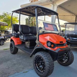 Side profile of 2025 E-Z-GO Liberty ELiTE Lithium Solar Flare in Charlotte North Carolina