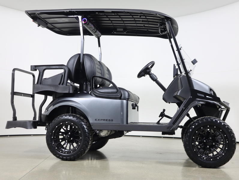 2026 E-Z-GO® Express 4 Summit XT 13.5 HP EFI Gas Lifted 4-Passenger Golf Cart - Image 8
