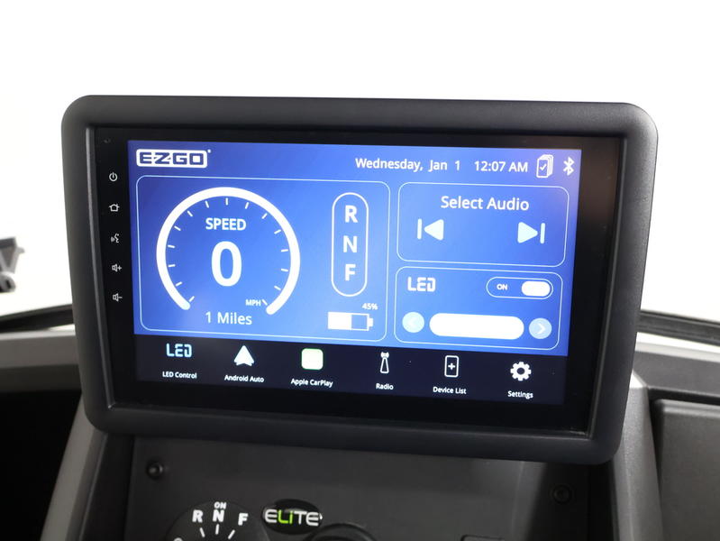 2026 E-Z-GO® Liberty Summit XTL ELiTE Lithium 4-Passenger Lifted Golf Cart - Image 10