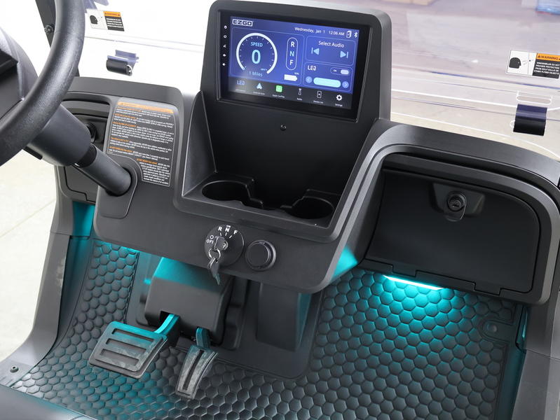 2026 E-Z-GO RXV 4 Summit XTL ELiTE Lithium Lifted 4-Passenger Golf Cart - Image 3