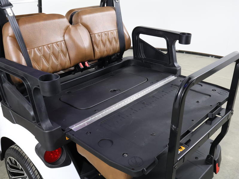 2026 E-Z-GO® RXV 4 Touring STL ELiTE Lithium 4-Passenger Golf Cart - Image 7