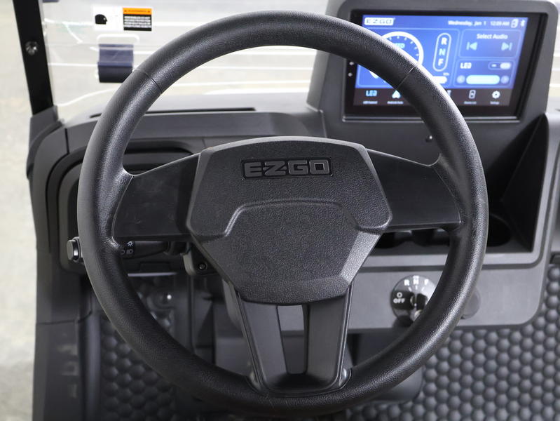2026 E-Z-GO® RXV 4 Touring STL ELiTE Lithium 4-Passenger Golf Cart - Image 4